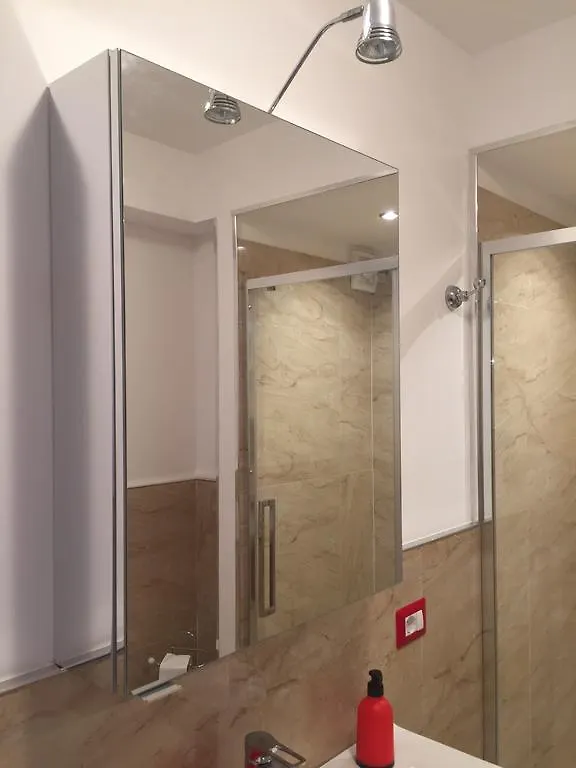 Baia Giardini Apartments